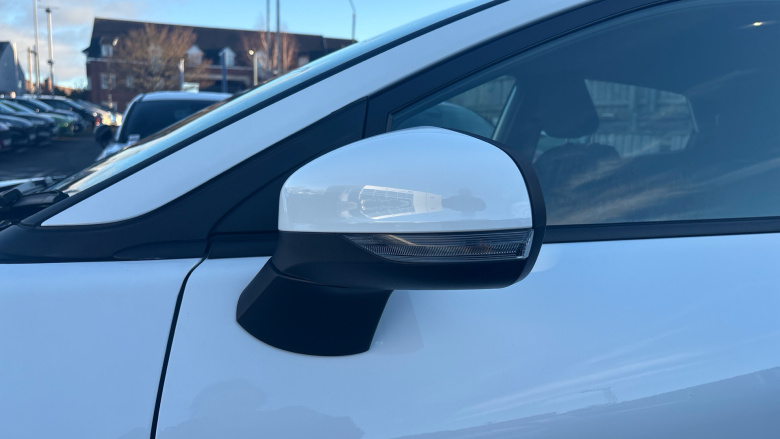 Ford Puma 1.0 EcoBoost Hybrid mHEV Titanium 5dr Petrol Hatchback